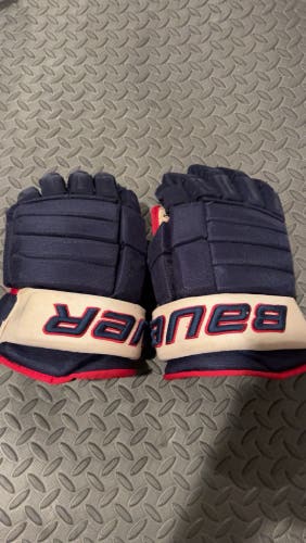 Johnstown Tomahawks Hockey Gloves