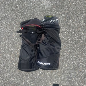 Large Intermediate Bauer Vapor Hyperlite Hockey Pants (New)