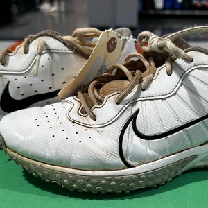 Nike Alpha Huarache Varsity 4 Footwear Turf Cleats