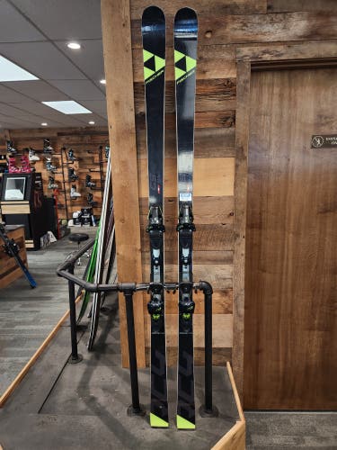 2023 183 cm Fischer RC4 World Cup GS Skis With Bindings (Used)