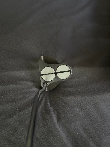 Odyssey 2 Ball Right Handed Putter
