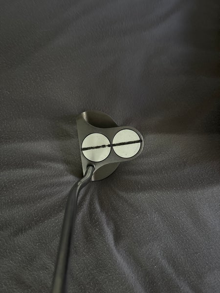 Odyssey 2 Ball Right Handed Putter