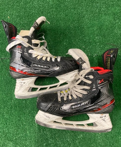 Bauer Vapor 2X Hockey Skates | Junior 2.5 (Regular)