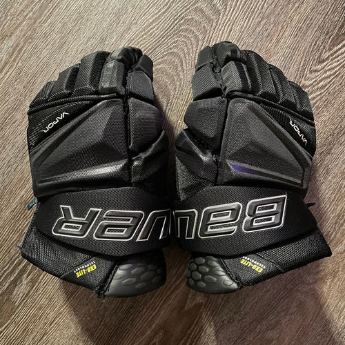 Bauer Vapor Hyperlite Gloves 14"