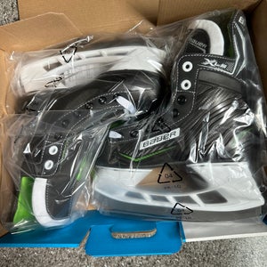Brand New Bauer XLS Size 2 (Never Put On)