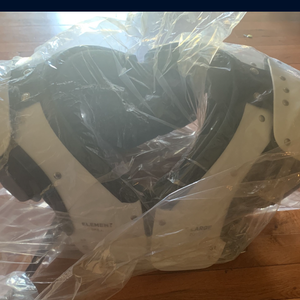 Adult Xenith  Shoulder Pads (New)