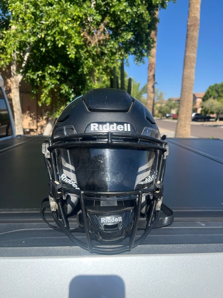 Medium Adult Riddell SpeedFlex Helmet (Used)