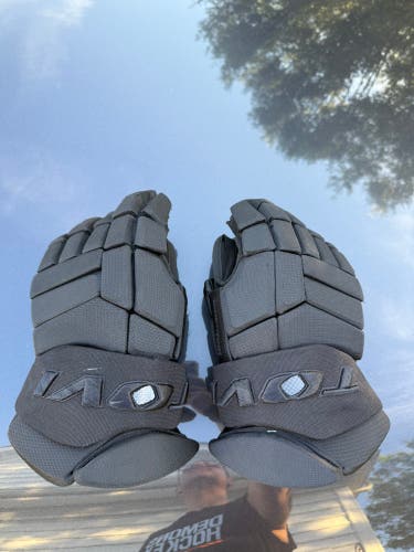 Tovi Hockey Gloves 14” Sabotage Pro - USED