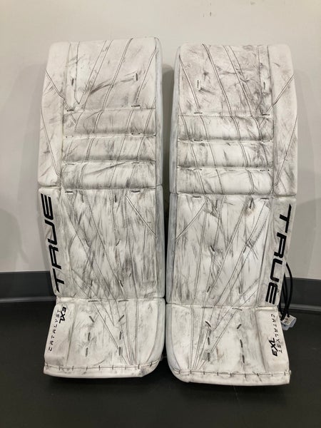 True Catalyst 7X3 Goalie Leg Pads | Senior Size: 33" +2