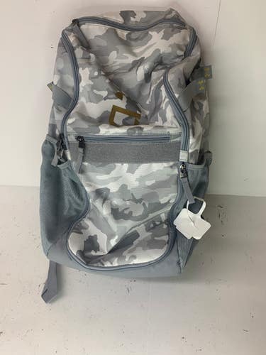 Under Armour (Used) White