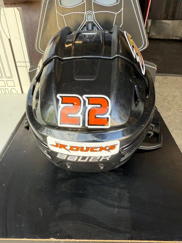 Small Bauer Re-Akt 200 Helmet (Used)