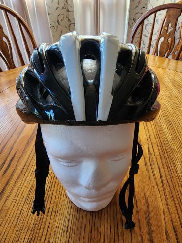 Giro Trinity Bicycle Helmet 54-61cm Black White Adjustable
