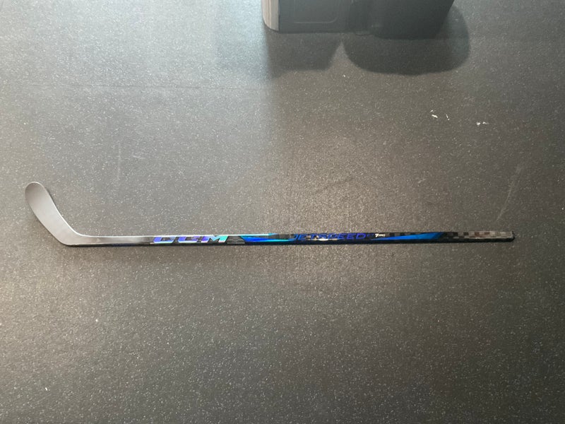 Senior CCM Blue Jetspeed FT7 Pro Right Handed Hockey Stick P88 Pro Stock (New)