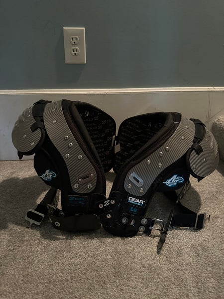 Large Adult Gear Pro Tec Z-Cool Shoulder Pads (Used)