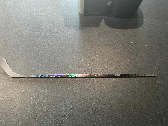 Senior CCM Tacks XF Pro Right Handed Hockey Stick P28 Pro Stock (New)