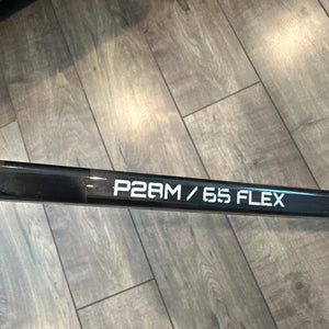 Senior Bauer Nexus Sync Right Handed Hockey Stick P28M (Used)