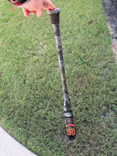 Easton MAV1 Alloy Bat (-3) 31 oz 34" (Used)