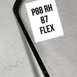 Senior(1x)Right P88 87 Flex ProBlackStock™ Unbranded Blackouts Pro Stock Nexus Hockey Sticks