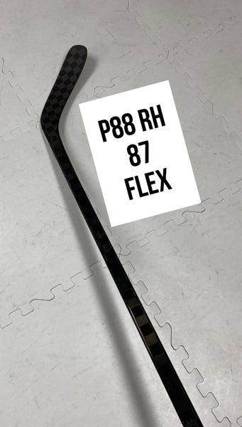 Senior(1x)Right P88 87 Flex PROBLACKSTOCK Unbranded Blackouts Pro Stock Nexus Hockey Sticks