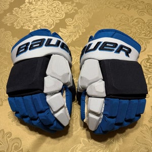 Bauer Vapor 2X Pro Gloves Winnipeg Jets Reverse Retro