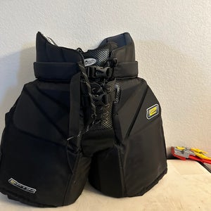 Brian’s Optik2 goalie pants senior small - BRAND NEW