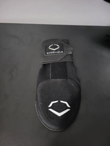 Black Senior EvoShield Sliding Mitt (Used)
