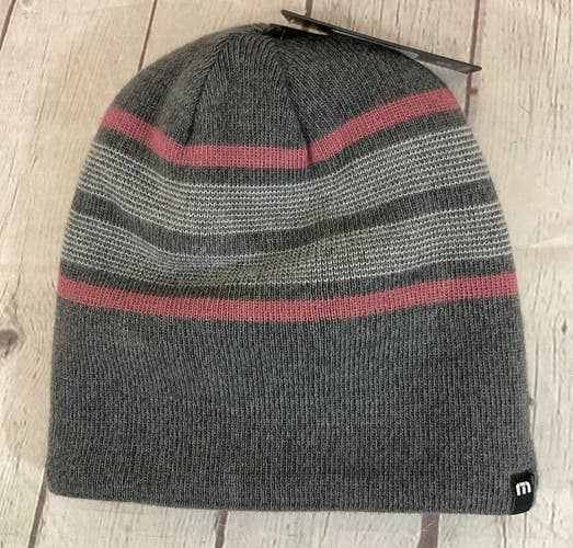 Travis Mathew 1MX392 BANNERMEN Outdoors Beanie Grey Red OSFA