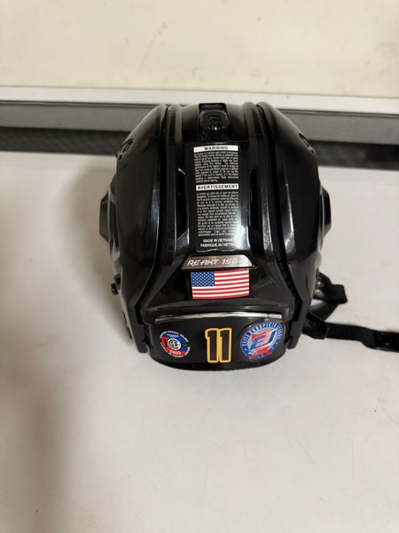 Small Bauer Re-Akt 150 Helmet (Used)