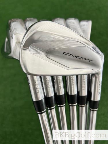 Titleist CNCPT CP-02 Forged Iron Set 4-P / Dynamic Gold 120 Stiff