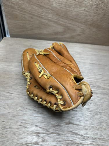 Vintage Hollander Japan Leather Baseball Glove 1176