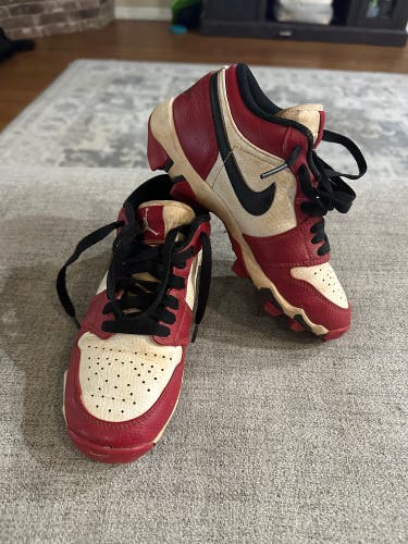 Kids Youth  Air Jordan Cleats (Used)