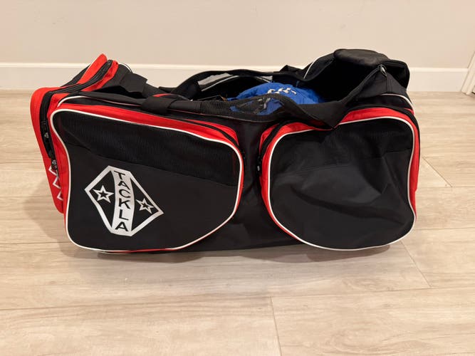 NEW Wheeled Hockey Bag - Senior Medium