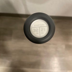 2025 Easton Ghost OG Bat (-11) 21 oz 32" (New)