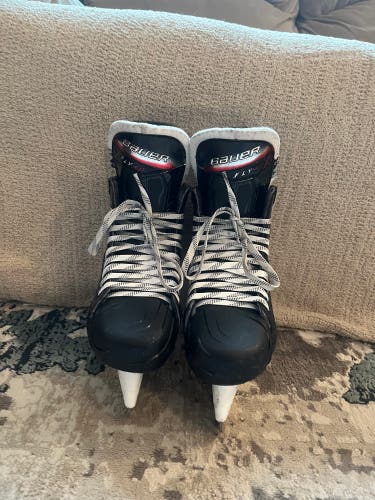 Bauer Hockey skates
