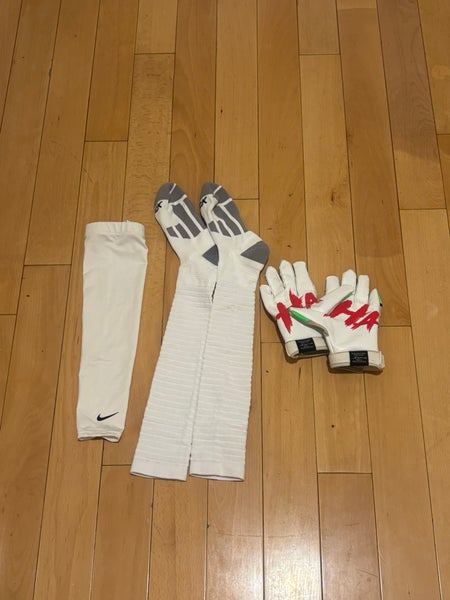 Medium Nike Gloves, Socks, and Sleeve