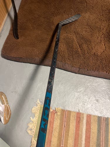 Ccm Vizion Senior 70 Flex P28m Right Hand