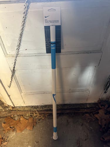 Nike Surge Select Shaft (New)