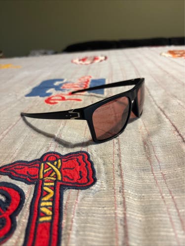 Black Men's Adult Oakley Sunglasses (Used)
