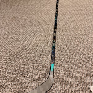 Senior CCM Vizion Left Hand Hockey Stick P28 (New)