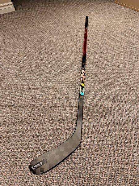 Senior CCM FT8PRO Left Hand Hockey Stick P28 (New)