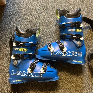 Lange Ski Boots Medium Flex (New)