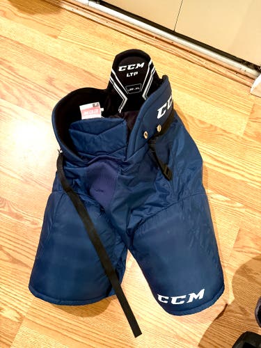 Small Senior CCM JetSpeed FT350 Hockey Pants (Used)
