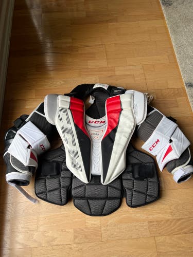 Medium CCM Eflex 5.9 Goalie Chest Protector (Used)