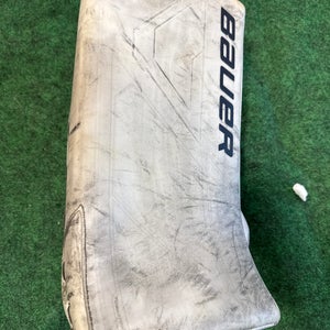 White Senior Bauer Mach Goalie Blocker Regular (Used)
