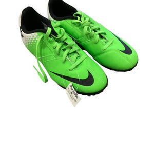 Used Nike Soccer Indoor Shoes Green Junior 04 11884-S000049012