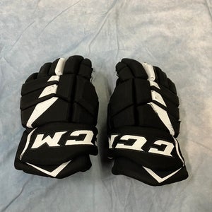 Black Senior CCM JetSpeed FT485 Gloves 13" (Used)