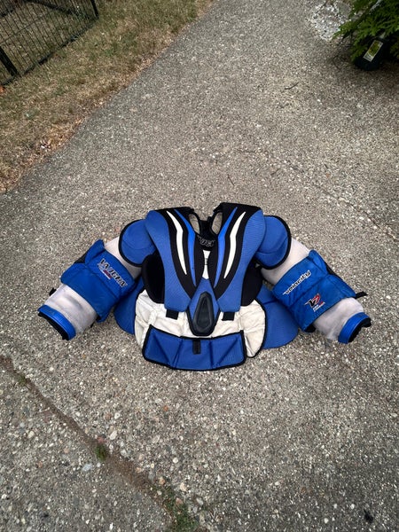 Vaughn V7 Chestie