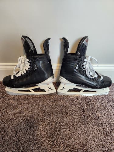 Bauer Vapor Hyperlite 2 Hockey Skates 6.5 Fit 3.