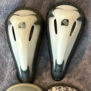 Lot of 2cups