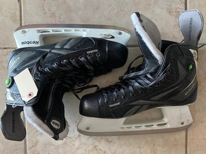 Senior Reebok 12K Pump Hockey Skates Regular Width 10.5 (Used)